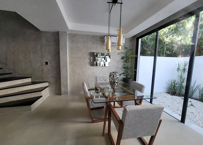 Casa Niyamaya *